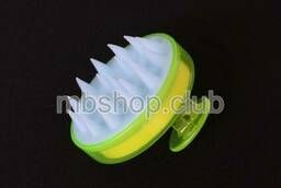Massager for scalp and shampoo distribution Light green)