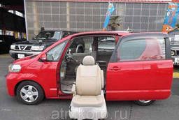 Авто для пассажира колясочника минивэн Toyota Porte гв. ..
