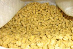 Granulated corn feed