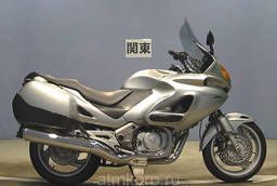 Мотоцикл спорт турист Honda DU- BILL 650 боковые кофры. ..
