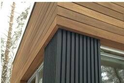 Hinged ventilated facade made of wood (planken)