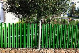 Забор из цветного евроштакетника 100 мм. высотой 1, 5 м. с. ..