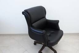 Новые кожанные кресла Giubileo фирмы Masceroni