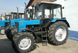 Tractor Belarus MTZ-1021