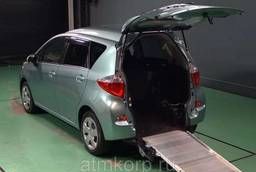 Авто для пассажира колясочника минивэн Toyota Ractis гв. ..
