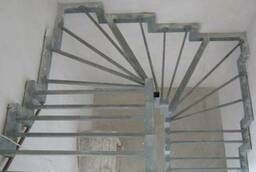 Лестница на металлическом каркасе арт019
