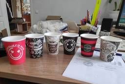 Paper disposable cups for coffee and tea