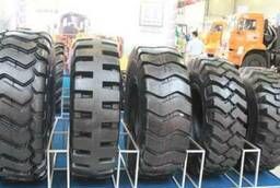 Tires for inner tubes, tires without inner tubes for front loaders.