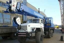 Truck crane MKT 25.5 with a lifting capacity of 25 tons