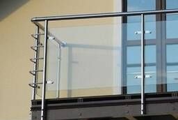 Балконные ограждения из нержавейки с закаленным стеклом