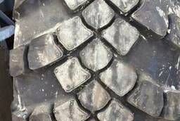 Tires 23.5-25  tires 20.5-25  tires 23.5-25 new. Tires R25