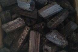 Уголь древесный брикетированный ломаный