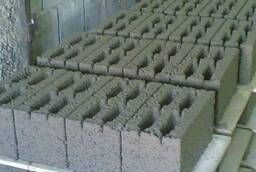 Expanded clay-concrete block