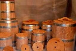 Oak barrels from the manufacturer