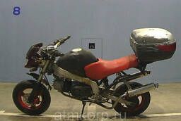 Мотоцикл дорожный спортбайк Honda Monkey R кофр