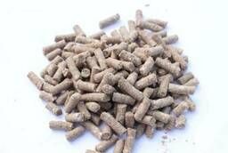 Compound feed for horses, granule