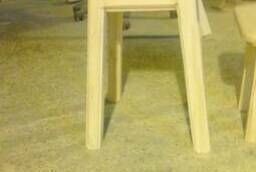 Деревянный стул(табурет)