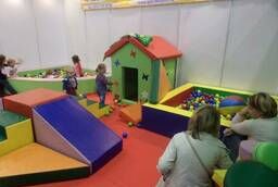 Оформление детской комнаты - Веселая полянка 45м2