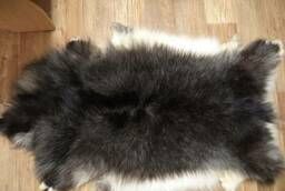 Selling natural tanned skins of goats, sheep, sheepskin