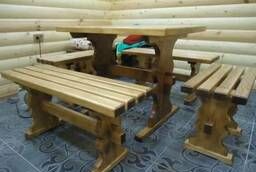 Custom-made wood garden furniture