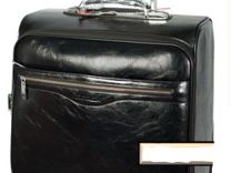 Новый чемодан на 4 колесах - кейс-пилот Impreza