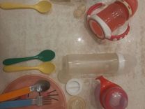 Бутылочки, поильники, посуда для малышей