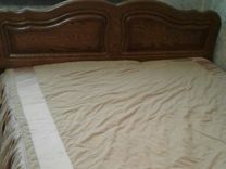 Кровать (массив дерева) с матрасом, б/у, 160х200