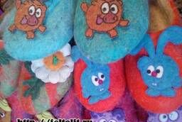 Childrens felted slippers