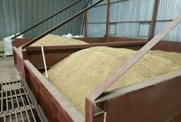 Extruded wheat, barley, peas, soybeans.