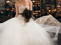 Свадебное платье vera wang фата