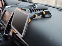 Автомобильный держатель для смартфона / планшета