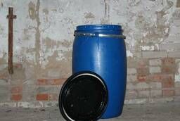 Plastic barrels 127 and 135 liters