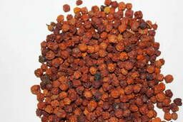 Dried red rowan (whole, crushed).