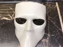 Карнавальная пластиковая маска