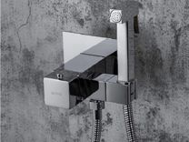 Термостатический смеситель с гигиеническим душем