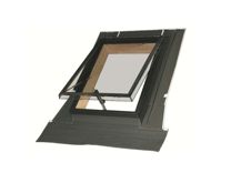 Окно-люк Fakro WSZ для выхода на крышу с крышкой