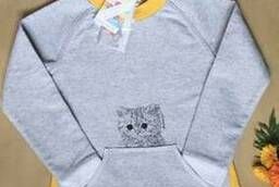 Childrens knitwear - stylish clothes with prints