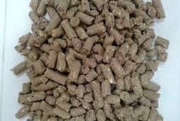 Compound feed with a premix of beef flavor