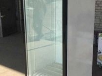 Холодильный шкаф со стеклом