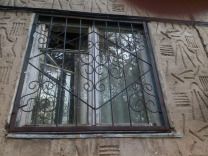 Металлическая Решетка для окна в панельный дом