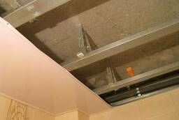 Устройство подвесного потолка пластикового (с обрешеткой)