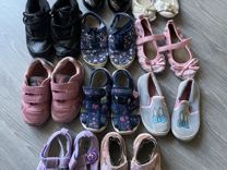 Детские летние туфли и кроссовки 10 пар