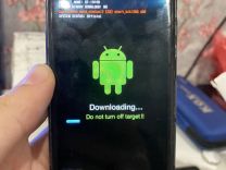 Дисплей/Телефон на запчасти Samsung S3 Mini