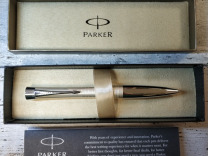 Ручка Parker Urban Premium White CT шариковая