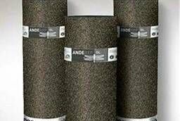 Self-adhesive underlay carpet for shingles