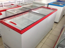Холодильное оборудование для торговли, стеллажи, в