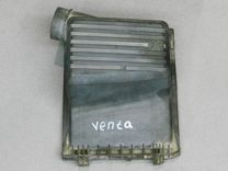 Крышка корпуса фильтра VW Vento 1